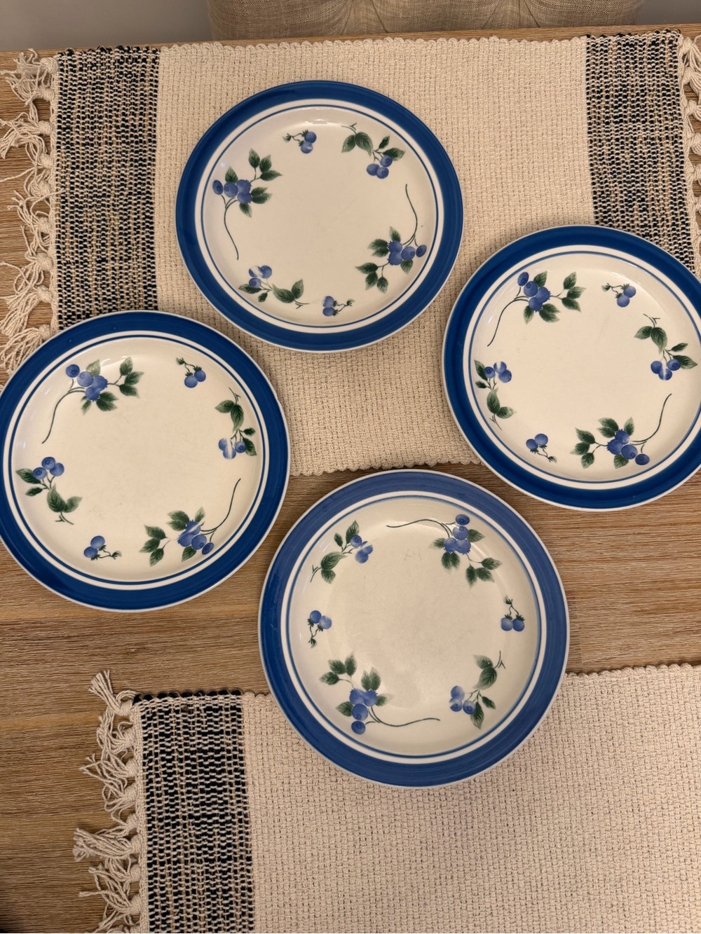 LL Bean Blueberry Salad Plates Set of 4 Stoneware 8.5” Inch